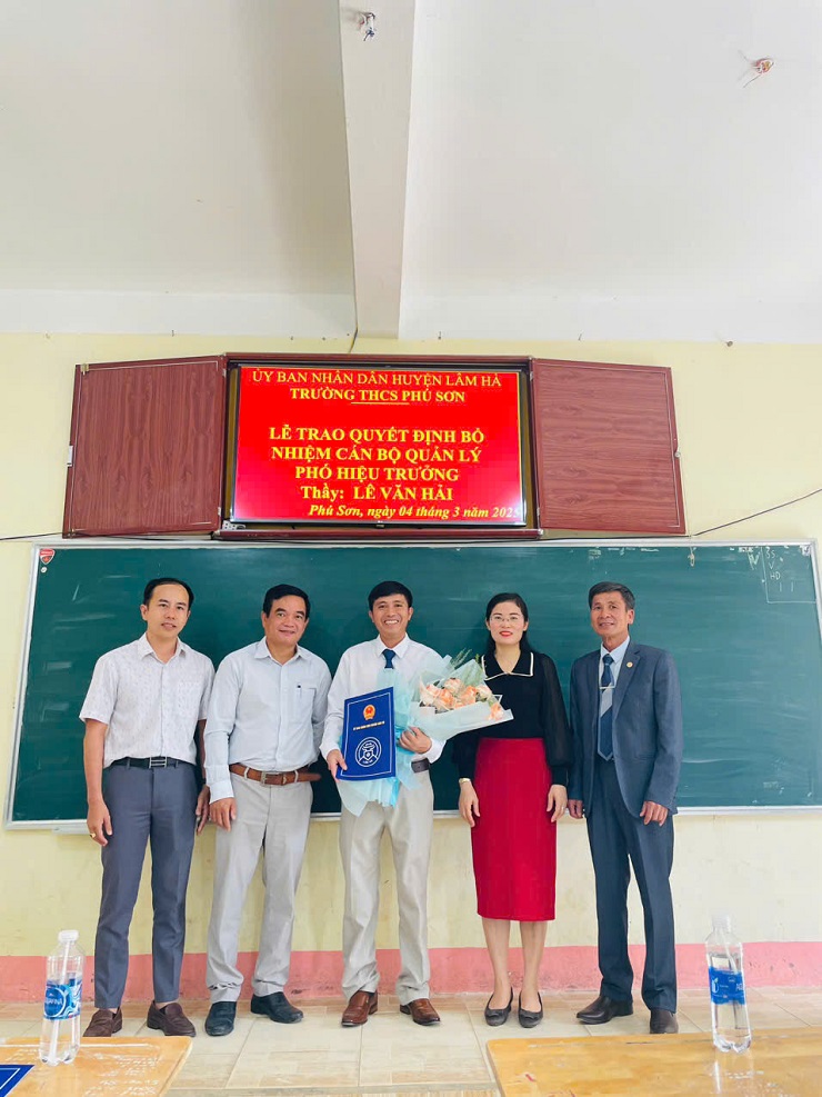BỔ NHIỆM PHÓ HIỆU TRƯỞNG TRƯỜNG THCS PHÚ SƠN