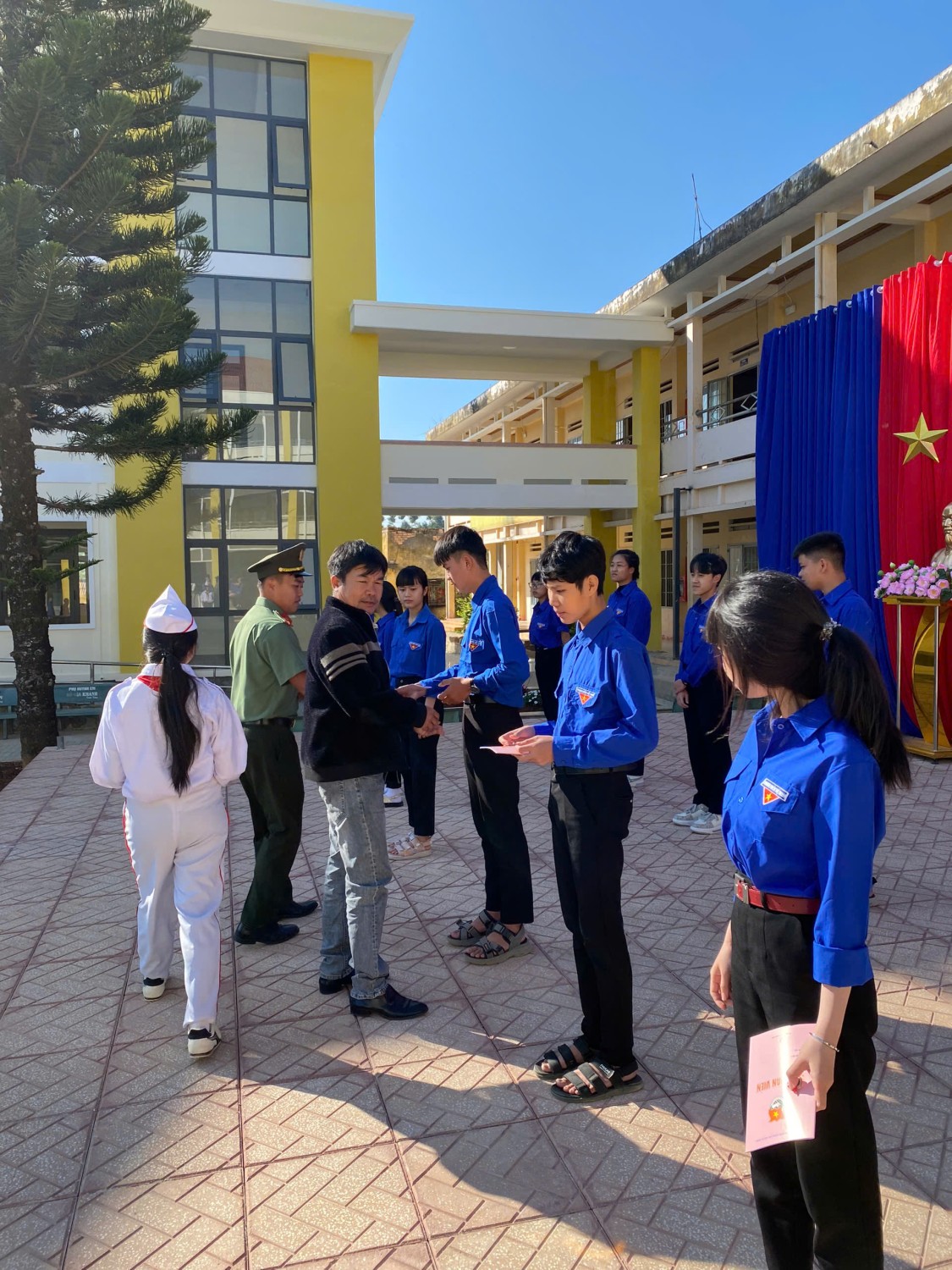 z7660021494185 adc4e4d19b2d17fc7d7e73da3f39fb0a